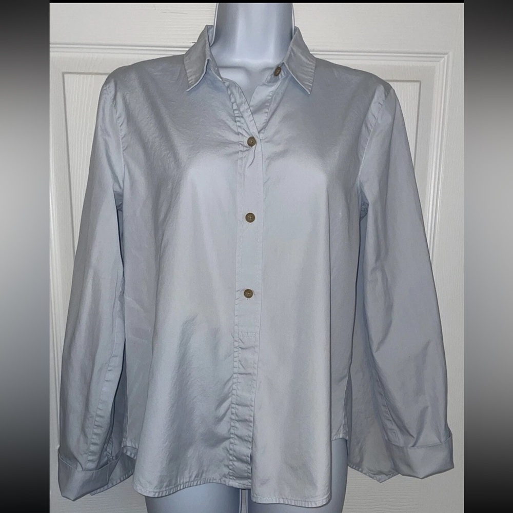 VINCE Sz Large Light Blue Button Front Relaxed Fit Top Shirt EUC
